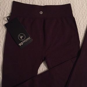 90 degree plum legging NEW